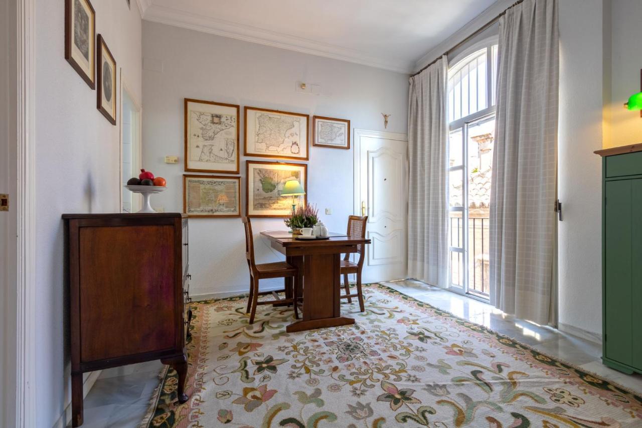 Holiday Apartment, 2 Pax, Historical Center 塞维利亚 外观 照片